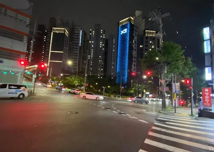 Apartment Hongdae Ewha House